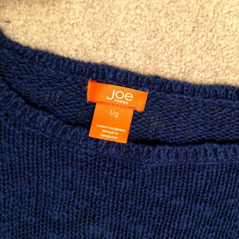 Joe Fresh Sweater - Picture 5 of 5